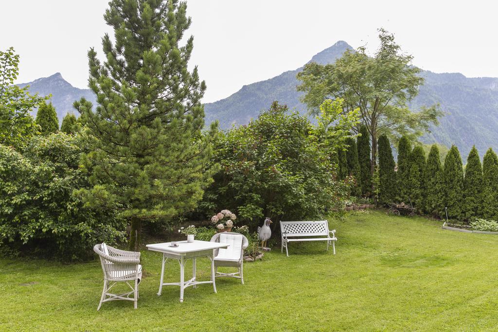 Forest Chalet, 15 Min To Salzburg Olt Town, And Most Beautiful Lakes, Secluded Location, 1,000 Sqm Garden, Mountainview, Panorama Sauna, Bath Whirlpool, Bbq&Bikes&Sunbeds For Free, Up To 10 P Golling an der Salzach Exterior foto